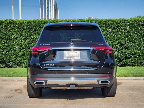Obsidian Black Metallic 2026 Mercedes-Benz GLE 350 Base 4MATIC