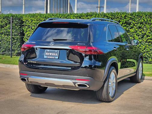 2025 Mercedes-Benz GLE 450e 4MATIC