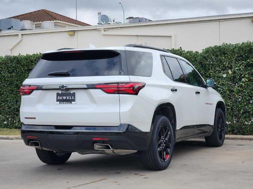 2022 Chevrolet Traverse Premier