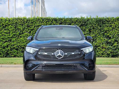 2025 Mercedes-Benz GLC 300 Base
