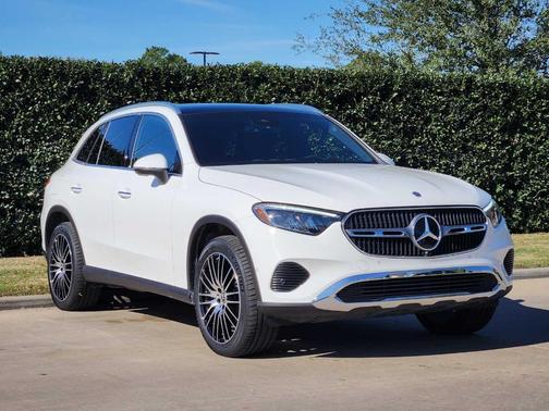 2025 Mercedes-Benz GLC 300 Base