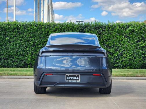 2026 Tesla Model Y Long Range