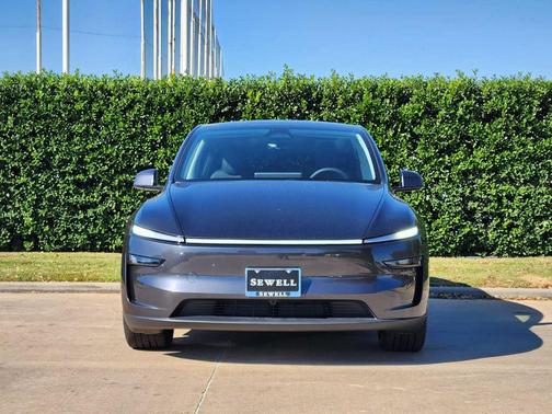 2026 Tesla Model Y Long Range