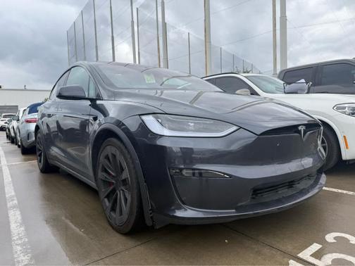 2023 Tesla Model X Plaid