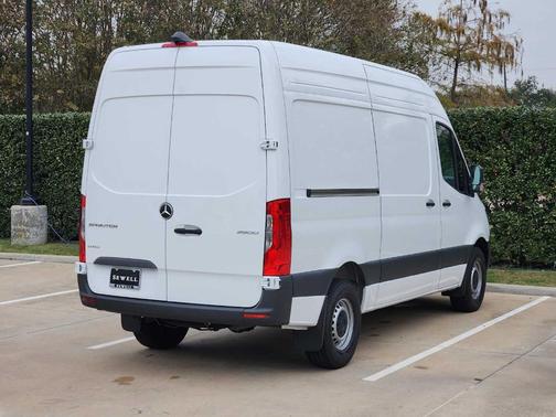 2025 Mercedes-Benz Sprinter 2500 