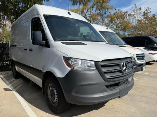 2025 Mercedes-Benz Sprinter 2500 