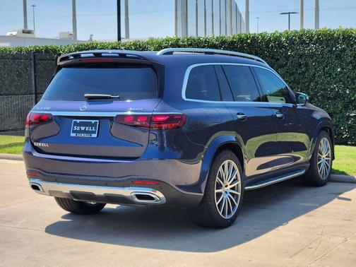 2026 Mercedes-Benz GLS 450 