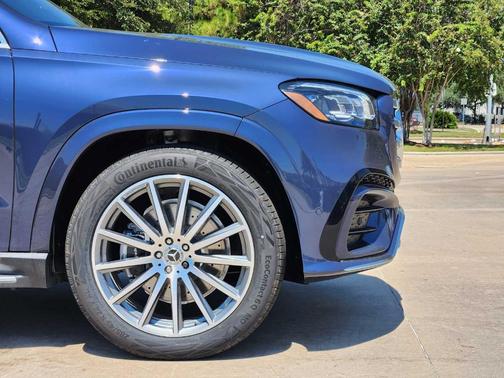 2026 Mercedes-Benz GLS 450 