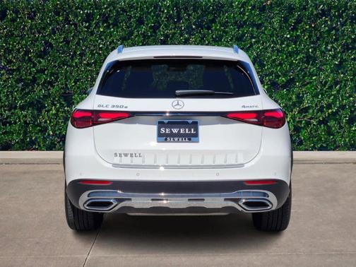 2025 Mercedes-Benz GLC 350e Base 4MATIC