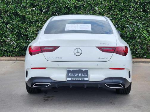 2025 Mercedes-Benz CLA 250 Base 4MATIC