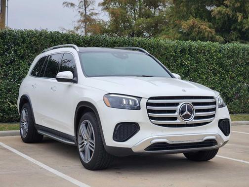 2025 Mercedes-Benz GLS 450 4MATIC