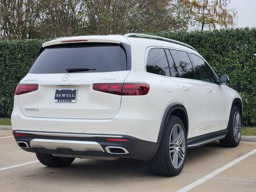 2025 Mercedes-Benz GLS 450 4MATIC