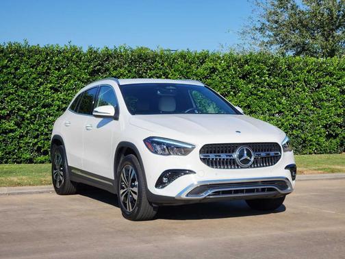 2025 Mercedes-Benz GLA 250 Base