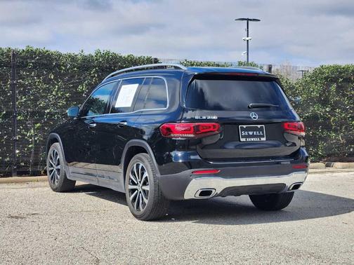 2022 Mercedes-Benz GLB 250 Base