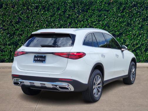2025 Mercedes-Benz GLC 300 Base