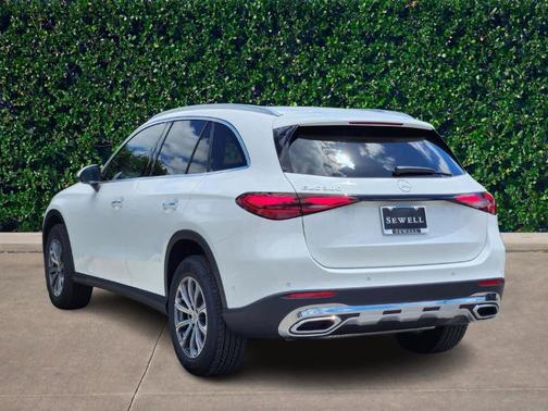 2025 Mercedes-Benz GLC 300 Base