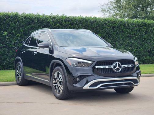 Midnight Black 2026 Mercedes-Benz GLA 250 Base