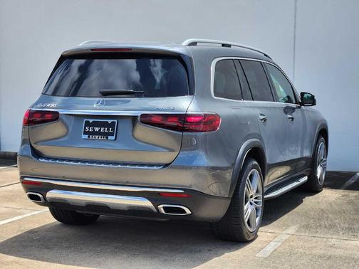 2025 Mercedes-Benz GLS 450 4MATIC