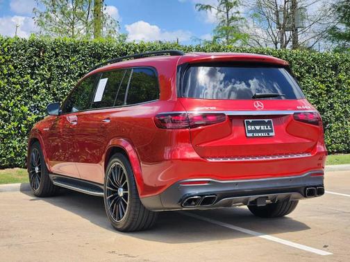 2025 Mercedes-Benz AMG GLS 63 Base