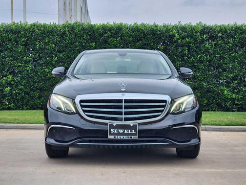 Black 2019 Mercedes-Benz E-Class E 300
