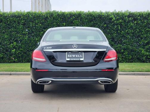 Black 2019 Mercedes-Benz E-Class E 300