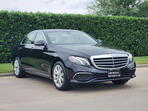 Black 2019 Mercedes-Benz E-Class E 300