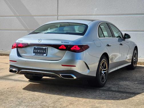 2025 Mercedes-Benz E-Class E 350
