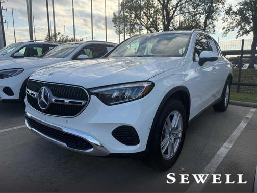 2026 Mercedes-Benz GLC 300 Base