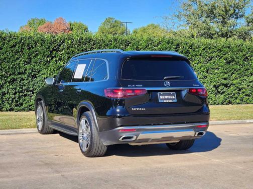 2025 Mercedes-Benz GLS 450 4MATIC