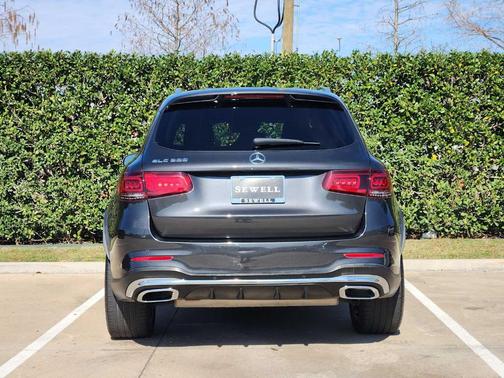 2020 Mercedes-Benz GLC 300 Base