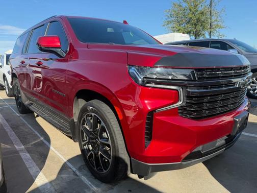 2021 Chevrolet Suburban RST