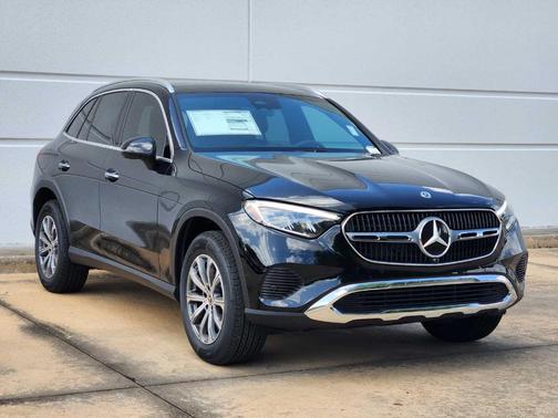 2025 Mercedes-Benz GLC 300 Base