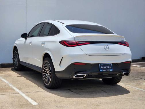 2025 Mercedes-Benz GLC 300 4MATIC Coupe