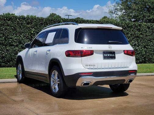 Polar White 2023 Mercedes-Benz GLB 250 Base
