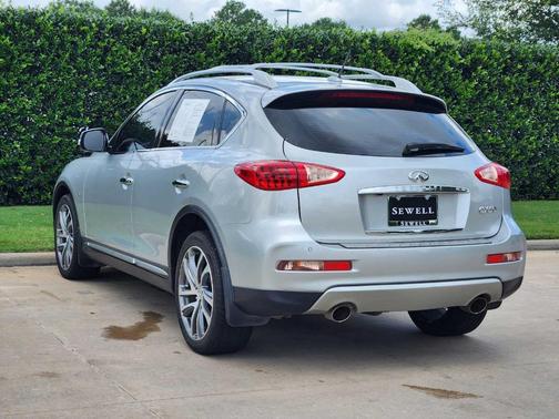 2017 INFINITI QX50 Base