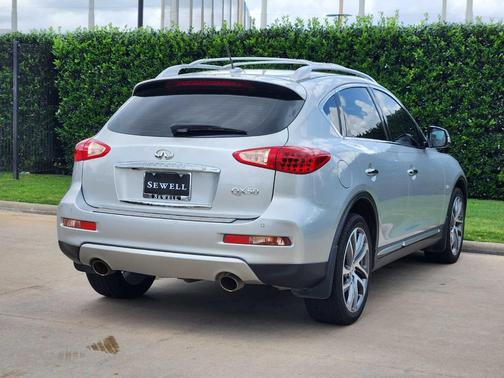 2017 INFINITI QX50 Base