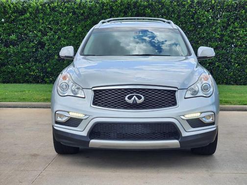 2017 INFINITI QX50 Base