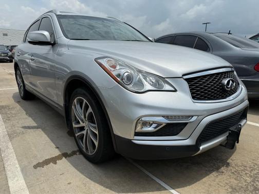 2017 INFINITI QX50 Base