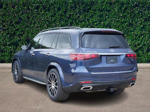 2025 Mercedes-Benz GLS 450 4MATIC