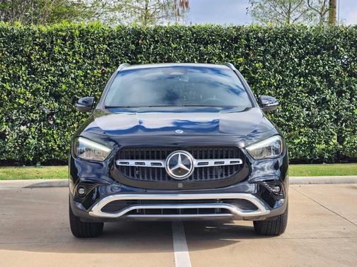 2026 Mercedes-Benz GLA 250 Base