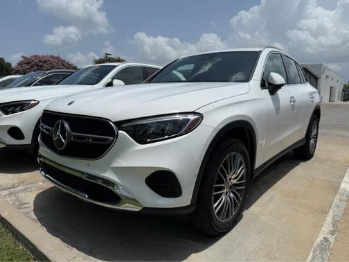 2025 Mercedes-Benz GLC 300 Base