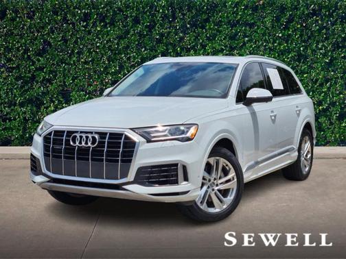 2020 Audi Q7 55 Premium Plus