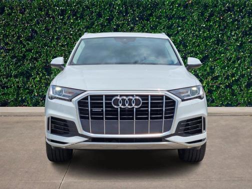 2020 Audi Q7 55 Premium Plus