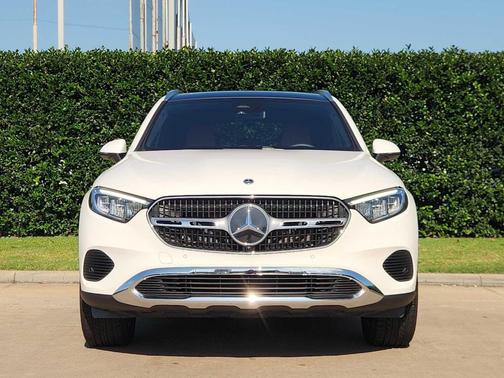 Polar White 2026 Mercedes-Benz GLC 300 Base 4MATIC
