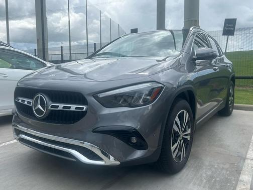 2025 Mercedes-Benz GLA 250 Base