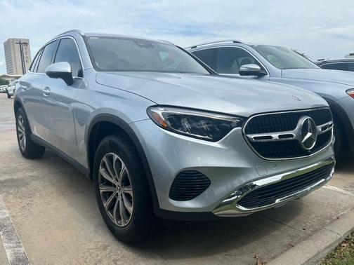 2025 Mercedes-Benz GLC 300 Base