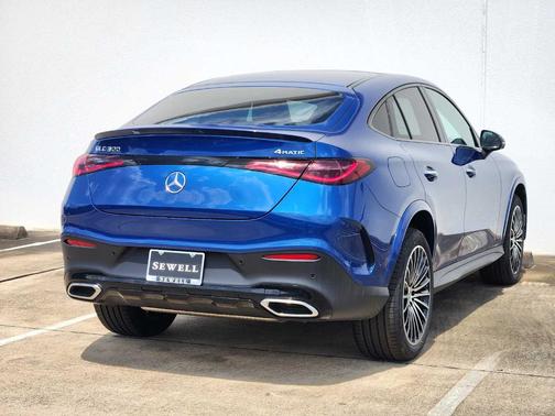 2025 Mercedes-Benz GLC 300 4MATIC Coupe