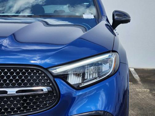 2025 Mercedes-Benz GLC 300 4MATIC Coupe