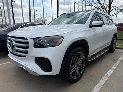 2026 Mercedes-Benz GLS 450 4MATIC