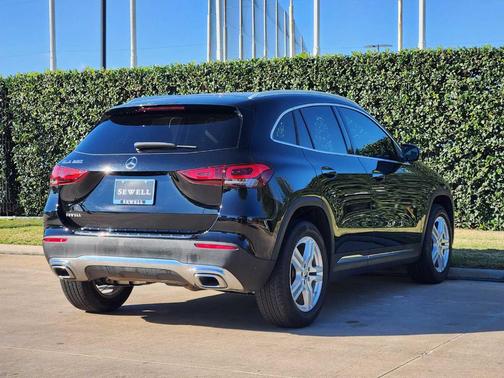 2021 Mercedes-Benz GLA 250 Base